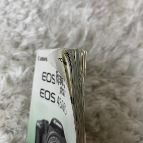 Canon EOS Rebel XSI or 450D Owners Manual - Picture 2 of 3